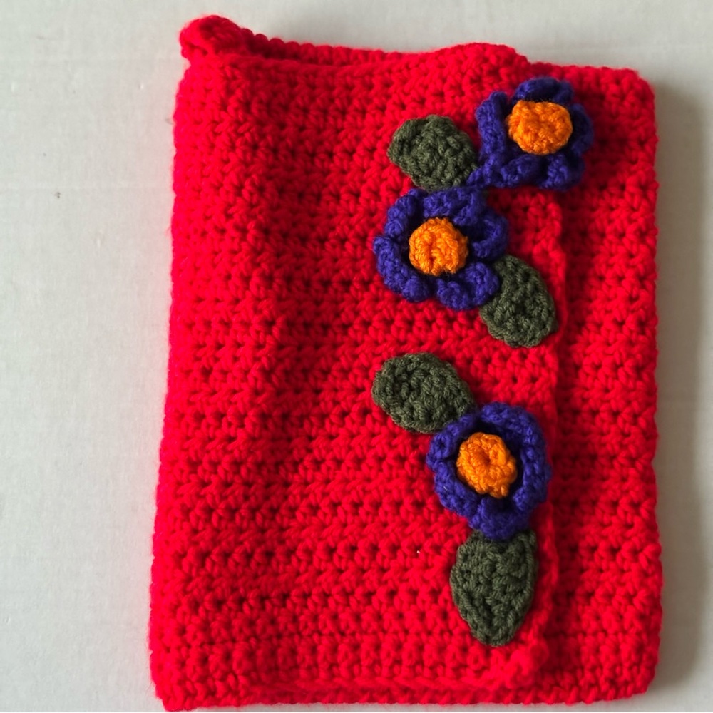 Handmade Knit Clutch Bag Fold Over Red w/ Crochet Blue Flowers Boho Pouch - Picture 8 of 8